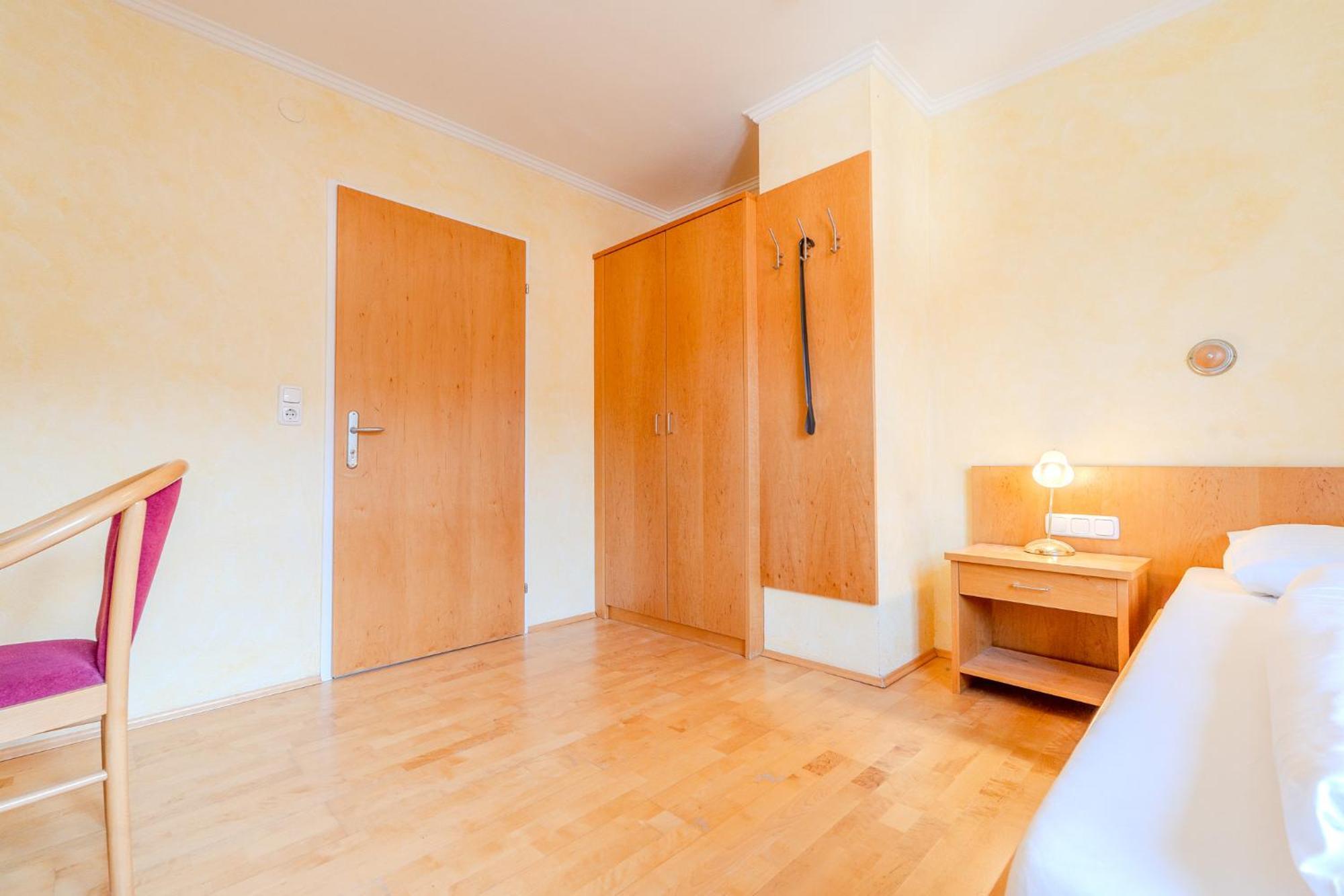 Whats-App Self-Check-In - Villa Maria Theresia باد غويسرن الغرفة الصورة