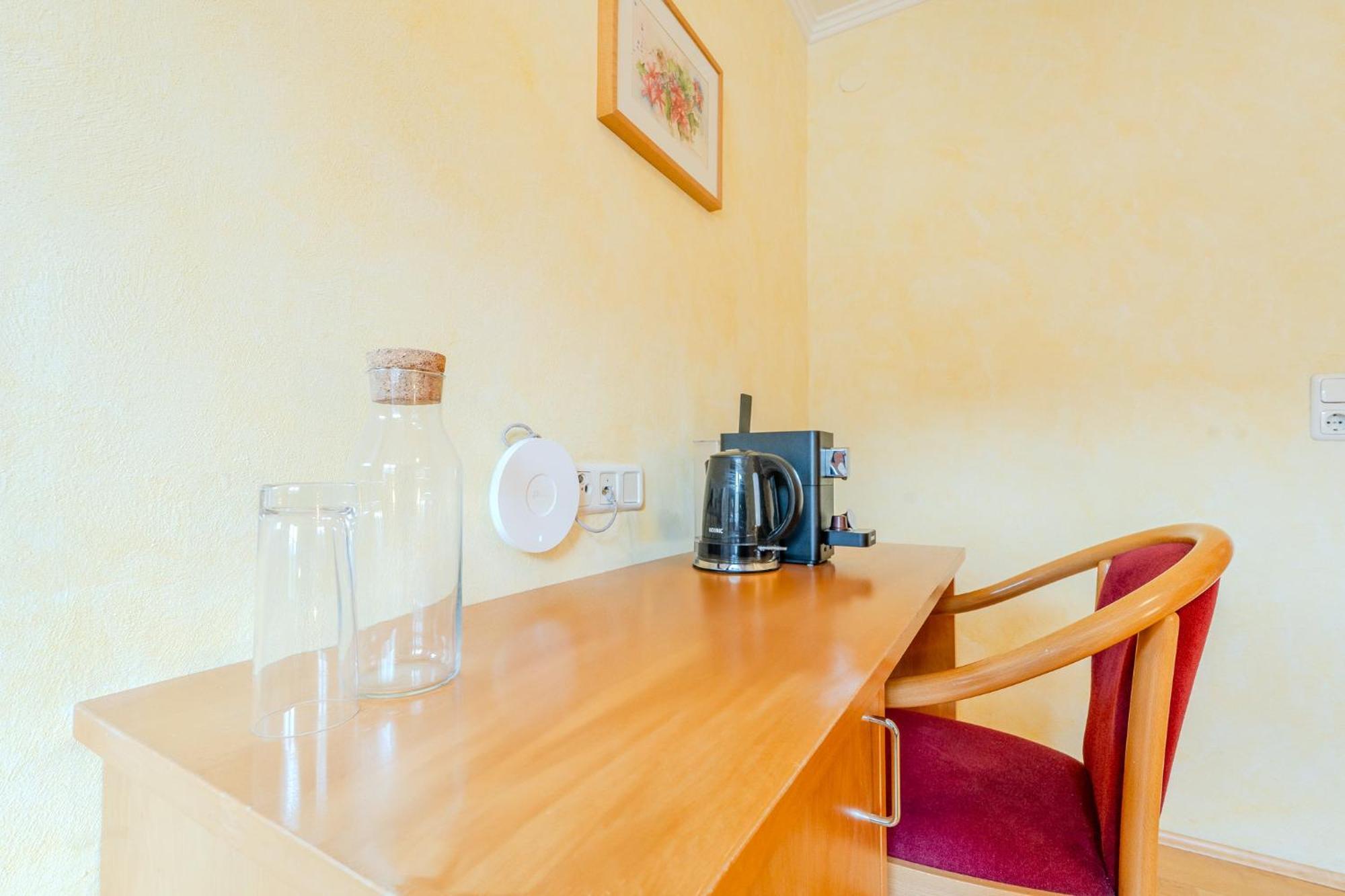 Whats-App Self-Check-In - Villa Maria Theresia باد غويسرن الغرفة الصورة
