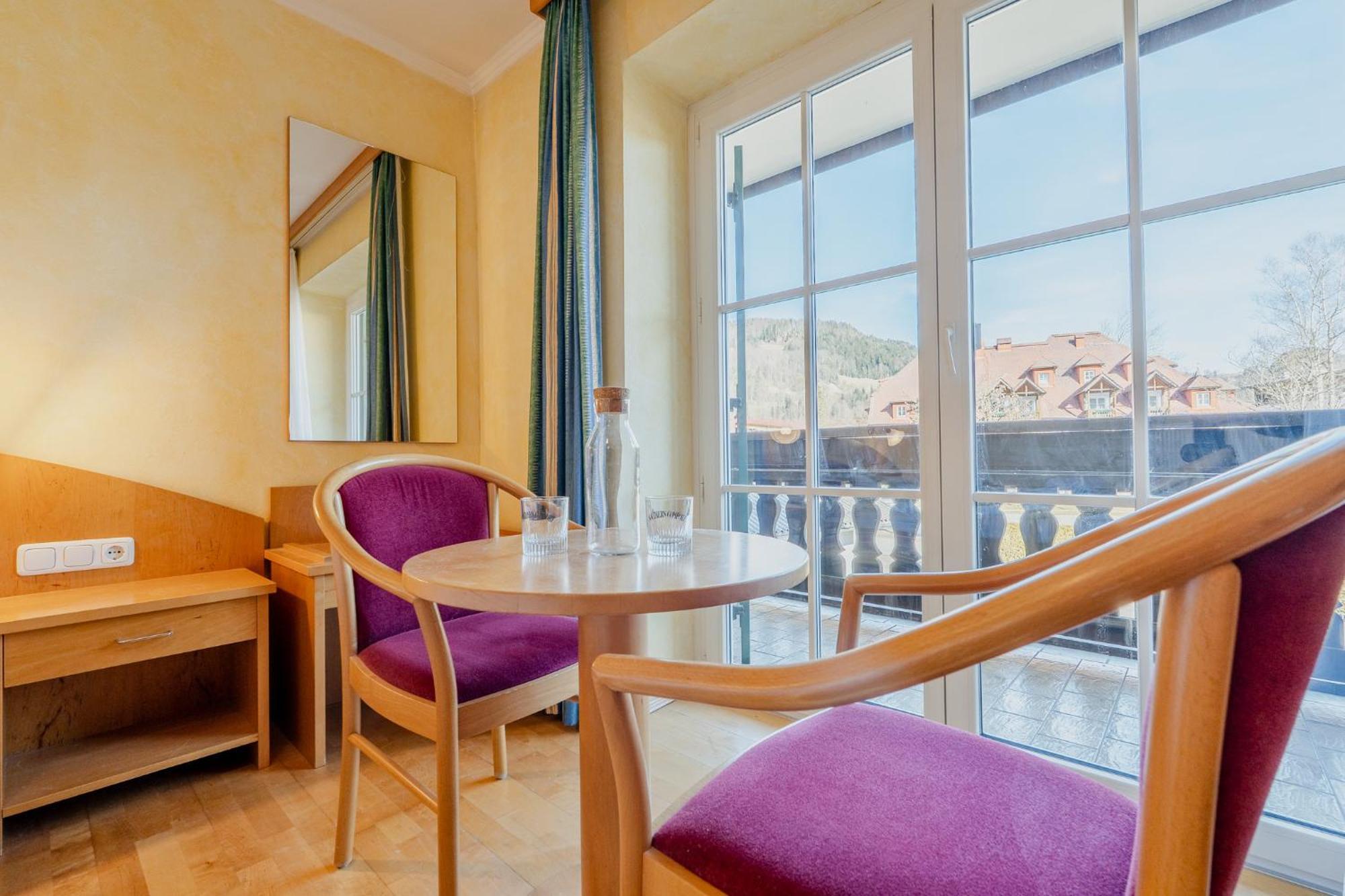 Whats-App Self-Check-In - Villa Maria Theresia باد غويسرن الغرفة الصورة
